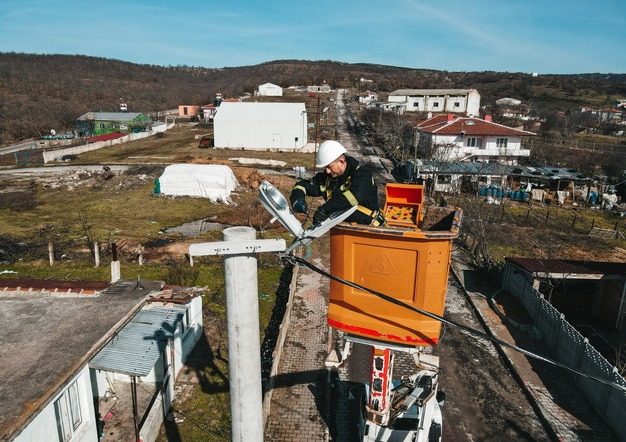TREDAŞ, BAYRAM BOYUNCA KALİTELİ ENERJİ İÇİN GÖREVDE