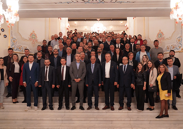 IC İÇTAŞ ENERJİ AİLESİ, İFTARDA BİR ARAYA GELDİ