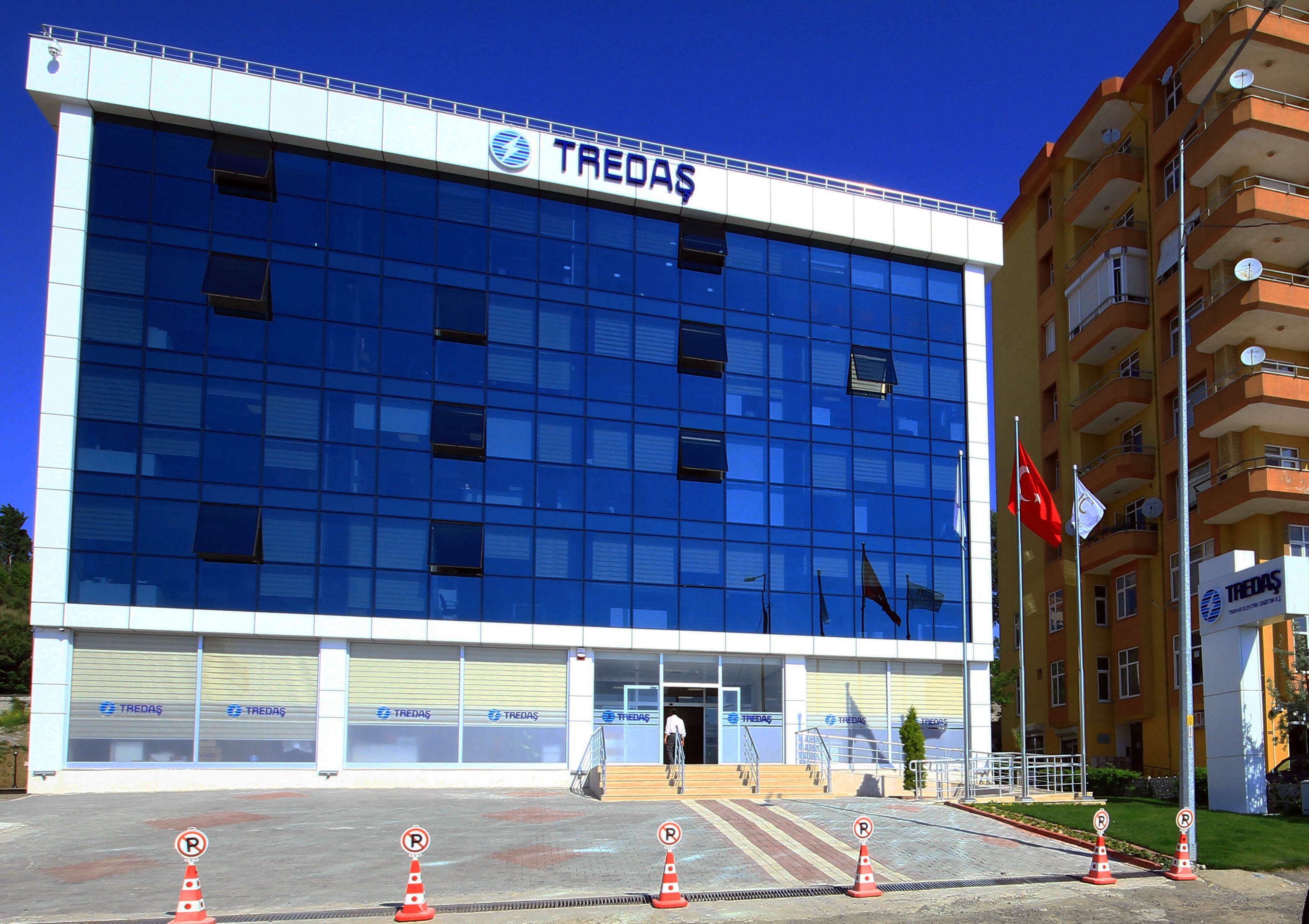 TREDAŞ, ÇALIŞAN MEMNUYETİ İÇİN ÇALIŞMA SAATLERİNİ YENİDEN DÜZENLEDİ